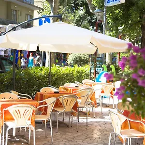 https://hotel-silvia-misano-adriatico.emilia-romagnahotels.net